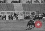 Image rodeo avec Gloria Jean Los Angeles California USA, 1944, de la seconde 31 séquences d'archives historiques vidéo 65675059242