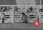Image rodeo avec Gloria Jean Los Angeles California USA, 1944, de la seconde 45 séquences d'archives historiques vidéo 65675059242