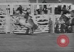 Image rodeo avec Gloria Jean Los Angeles California USA, 1944, de la seconde 46 séquences d'archives historiques vidéo 65675059242
