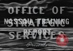 Standbild Underwater Training Nassau Bahamas, 1945, aus Sekunde 15 historischem Filmmaterial Videoclip 65675059243
