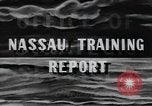 Standbild Underwater Training Nassau Bahamas, 1945, aus Sekunde 16 historischem Filmmaterial Videoclip 65675059243