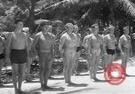 Standbild Underwater Training Nassau Bahamas, 1945, aus Sekunde 42 historischem Filmmaterial Videoclip 65675059243