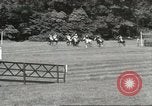 Immagine di Brook Meadow Cup Chase Westbury New York USA, 1932, secondo 24 filmato di repertorio 65675059260