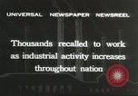 Standbild factory Jobs während der Großen Depression United States USA, 1932, aus Sekunde 11 historischem Filmmaterial Videoclip 65675059265