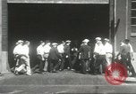 Standbild factory Jobs während der Großen Depression United States USA, 1932, aus Sekunde 16 historischem Filmmaterial Videoclip 65675059265