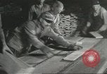 Standbild factory Jobs während der Großen Depression United States USA, 1932, aus Sekunde 51 historischem Filmmaterial Videoclip 65675059265