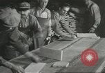 Standbild factory Jobs während der Großen Depression United States USA, 1932, aus Sekunde 53 historischem Filmmaterial Videoclip 65675059265