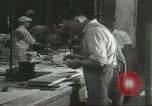 Standbild factory Jobs während der Großen Depression United States USA, 1932, aus Sekunde 54 historischem Filmmaterial Videoclip 65675059265