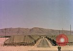 Image Shot chien au Camp Desert Rock pendant des exercices de roche du désert Las Vegas Nevada USA, 1952, de la seconde 10 séquences d'archives historiques vidéo 65675059270
