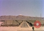 Image Shot chien au Camp Desert Rock pendant des exercices de roche du désert Las Vegas Nevada USA, 1952, de la seconde 44 séquences d'archives historiques vidéo 65675059270
