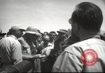 Standbild Atombombe test Briefing drücken Las Vegas Nevada USA, 1952, aus Sekunde 17 historischem Filmmaterial Videoclip 65675059278
