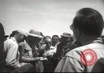 Standbild Atombombe test Briefing drücken Las Vegas Nevada USA, 1952, aus Sekunde 22 historischem Filmmaterial Videoclip 65675059278