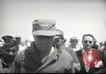 Standbild Atombombe test Briefing drücken Las Vegas Nevada USA, 1952, aus Sekunde 38 historischem Filmmaterial Videoclip 65675059278