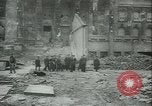 Immagine di La ratifica di rinuncia Berlino Germania, 1945, secondo 30 filmato di repertorio 65675059303