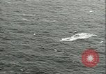 Immagine di Sommergibile tedesco Oceano atlantico, 1947, secondo 62 filmato di repertorio 65675059305