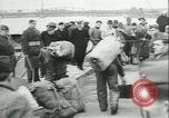 Immagine di U equipaggio Portsmouth New Hampshire USA, 1945, secondo 45 filmato di repertorio 65675059318