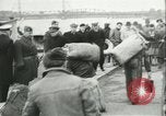 Immagine di U equipaggio Portsmouth New Hampshire USA, 1945, secondo 46 filmato di repertorio 65675059318