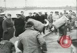 Immagine di U equipaggio Portsmouth New Hampshire USA, 1945, secondo 47 filmato di repertorio 65675059318