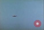 Standbild deutsche U-Boot Besatzung Atlantik, 1944, aus Sekunde 8 historischem Filmmaterial Videoclip 65675059328