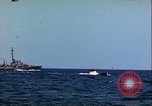 Standbild deutsche U-Boot Besatzung Atlantik, 1944, aus Sekunde 41 historischem Filmmaterial Videoclip 65675059328