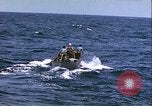 Standbild deutsche U-Boot Besatzung Atlantik, 1944, aus Sekunde 55 historischem Filmmaterial Videoclip 65675059328