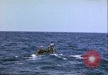 Standbild deutsche U-Boot Besatzung Atlantik, 1944, aus Sekunde 61 historischem Filmmaterial Videoclip 65675059328