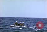 Standbild deutsche U-Boot Besatzung Atlantik, 1944, aus Sekunde 62 historischem Filmmaterial Videoclip 65675059328