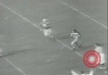 Standbild College-Football-Spiel New York United States USA, 1941, aus Sekunde 13 historischem Filmmaterial Videoclip 65675059334
