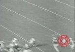 Standbild College-Football-Spiel New York United States USA, 1941, aus Sekunde 21 historischem Filmmaterial Videoclip 65675059334