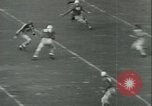 Standbild College-Football-Spiel New York United States USA, 1941, aus Sekunde 38 historischem Filmmaterial Videoclip 65675059334