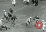 Standbild Football Game Baltimore Maryland USA, 1941, aus Sekunde 7 historischem Filmmaterial Videoclip 65675059335