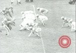 Standbild Football Game Baltimore Maryland USA, 1941, aus Sekunde 24 historischem Filmmaterial Videoclip 65675059335