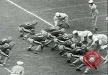Standbild Football Game Baltimore Maryland USA, 1941, aus Sekunde 49 historischem Filmmaterial Videoclip 65675059335