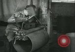 Image des charges de profondeur Canada, 1941, de la seconde 15 séquences d'archives historiques vidéo 65675059337