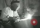 Image des charges de profondeur Canada, 1941, de la seconde 25 séquences d'archives historiques vidéo 65675059337