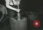 Image des charges de profondeur Canada, 1941, de la seconde 61 séquences d'archives historiques vidéo 65675059337