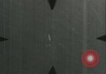 Standbild deutschen U Boot strafed auf See Atlantik, 1944, aus Sekunde 5 historischem Filmmaterial Videoclip 65675059341