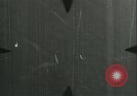 Standbild deutschen U Boot strafed auf See Atlantik, 1944, aus Sekunde 6 historischem Filmmaterial Videoclip 65675059341