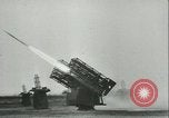 Standbild Azio Rakete gun Italien, 1944, aus Sekunde 34 historischem Filmmaterial Videoclip 65675059354
