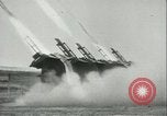 Standbild Azio Rakete gun Italien, 1944, aus Sekunde 37 historischem Filmmaterial Videoclip 65675059354