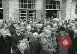 Standbild Zweiter Weltkrieg berühmte Gefangene freigelassen Deutschland, 1945, aus Sekunde 13 historischem Filmmaterial Videoclip 65675059359