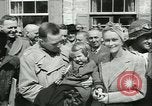 Standbild Zweiter Weltkrieg berühmte Gefangene freigelassen Deutschland, 1945, aus Sekunde 16 historischem Filmmaterial Videoclip 65675059359