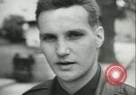 Standbild Zweiter Weltkrieg berühmte Gefangene freigelassen Deutschland, 1945, aus Sekunde 44 historischem Filmmaterial Videoclip 65675059359