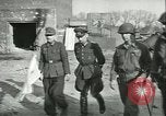 Standbild Zweiter Weltkrieg berühmte Gefangene freigelassen Deutschland, 1945, aus Sekunde 50 historischem Filmmaterial Videoclip 65675059359