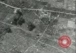Standbild B-29 Japan, 1945, aus Sekunde 30 historischem Filmmaterial Videoclip 65675059360