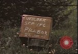 Standbild US Air Forces Flugzeuge bombardieren Deutsche befestigte Anhöhe Deutschland, 1945, aus Sekunde 1 historischem Filmmaterial Videoclip 65675059361