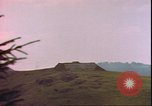 Standbild US Air Forces Flugzeuge bombardieren Deutsche befestigte Anhöhe Deutschland, 1945, aus Sekunde 24 historischem Filmmaterial Videoclip 65675059361