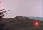 Standbild US Air Forces Flugzeuge bombardieren Deutsche befestigte Anhöhe Deutschland, 1945, aus Sekunde 27 historischem Filmmaterial Videoclip 65675059361
