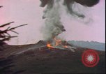 Standbild US Air Forces Flugzeuge bombardieren Deutsche befestigte Anhöhe Deutschland, 1945, aus Sekunde 34 historischem Filmmaterial Videoclip 65675059361