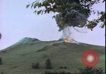 Standbild US Army Air Forces P-47s Bombardierung deutscher Festungen Deutschland, 1945, aus Sekunde 56 historischem Filmmaterial Videoclip 65675059362